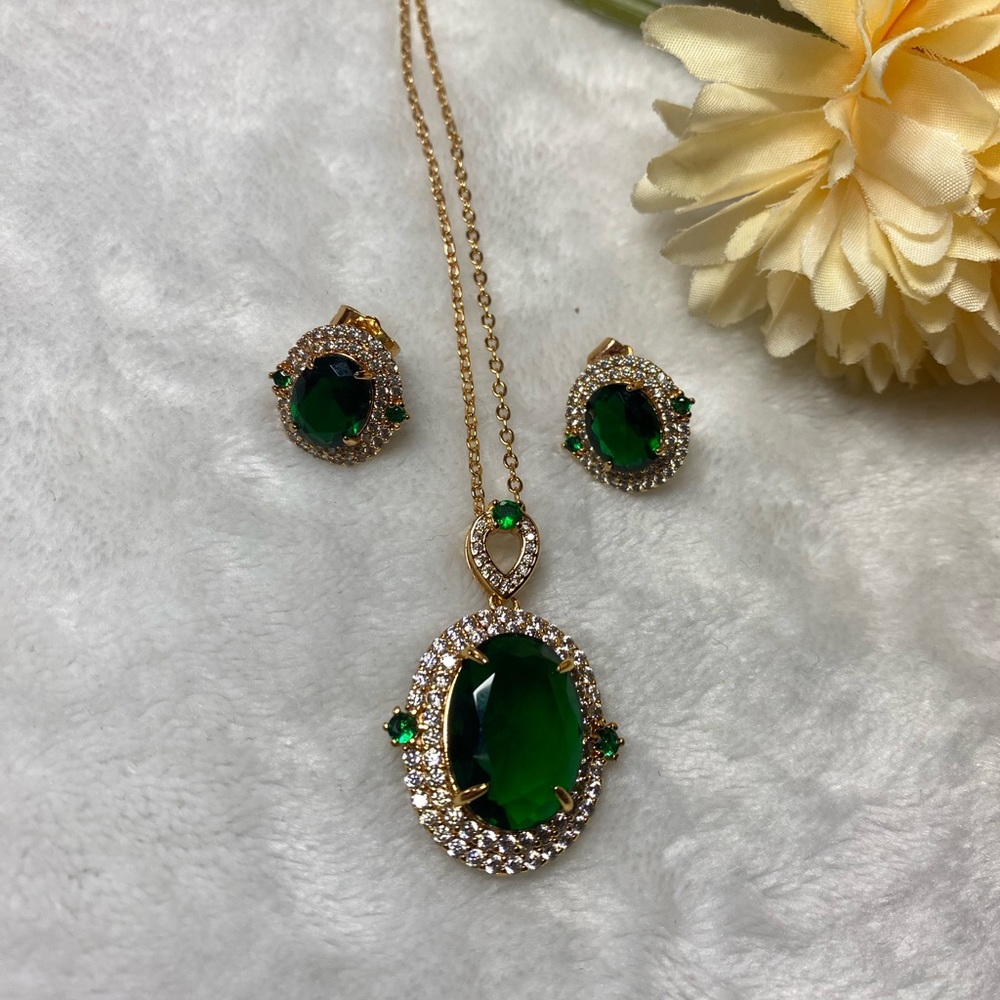 Green Cubic Zirconia set
